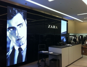 Pixelight - installation d'écran géant vidéo led indoor pour magasin, digital signage, affichage dynamique